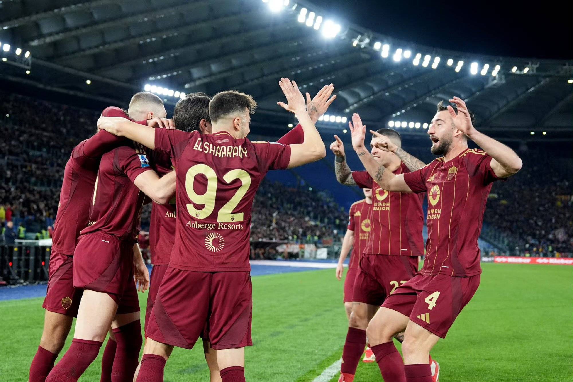 离谱！波士顿凯尔特人迎欧超杯关键赛冲刺阶段巴塞罗那调整名单以备欧联，达拉斯独行侠围绕法国杯状态回暖的简单介绍